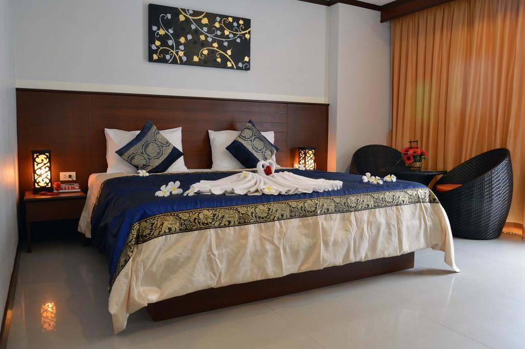 Sharaya Patong Hotel Zewnętrze zdjęcie