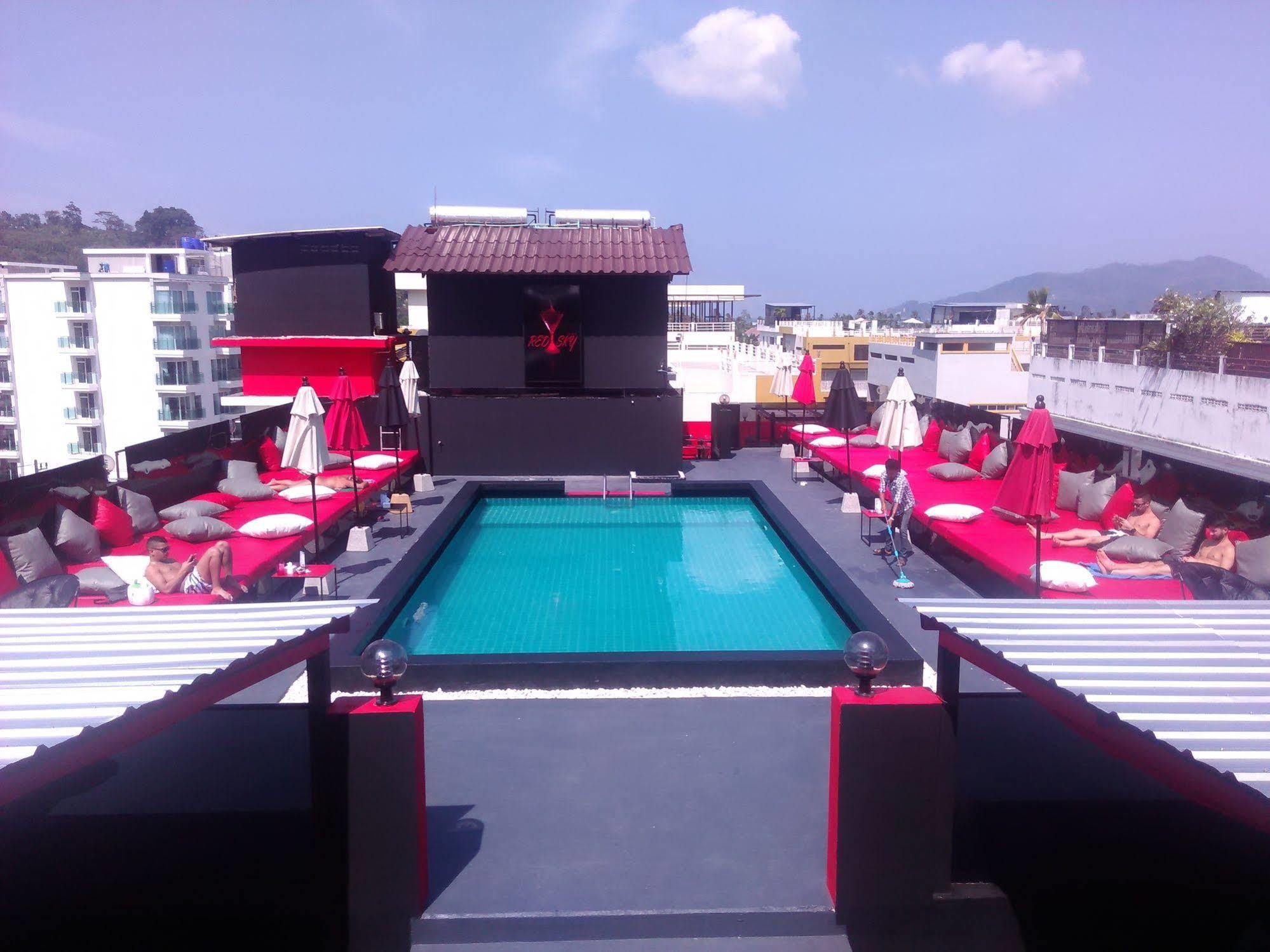 Sharaya Patong Hotel Zewnętrze zdjęcie