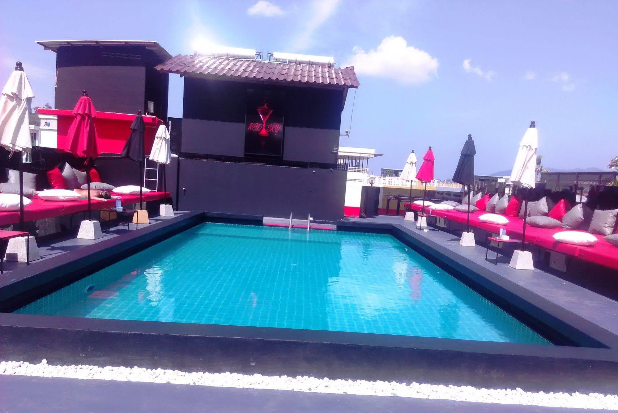 Sharaya Patong Hotel Zewnętrze zdjęcie