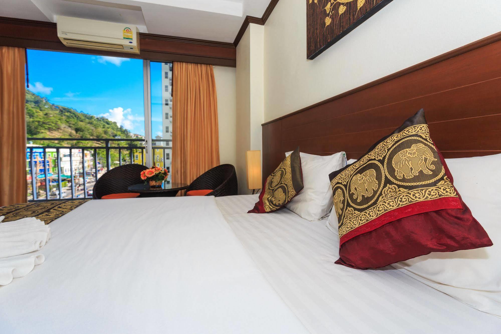 Sharaya Patong Hotel Zewnętrze zdjęcie