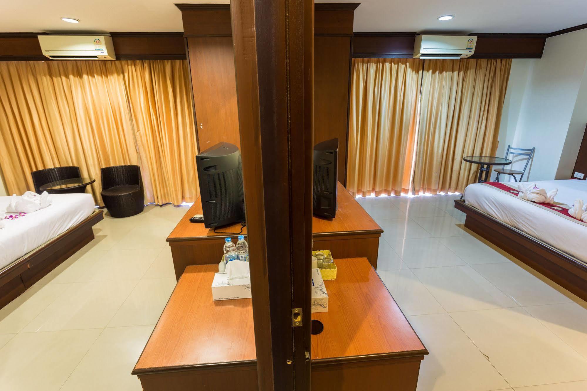 Sharaya Patong Hotel Zewnętrze zdjęcie