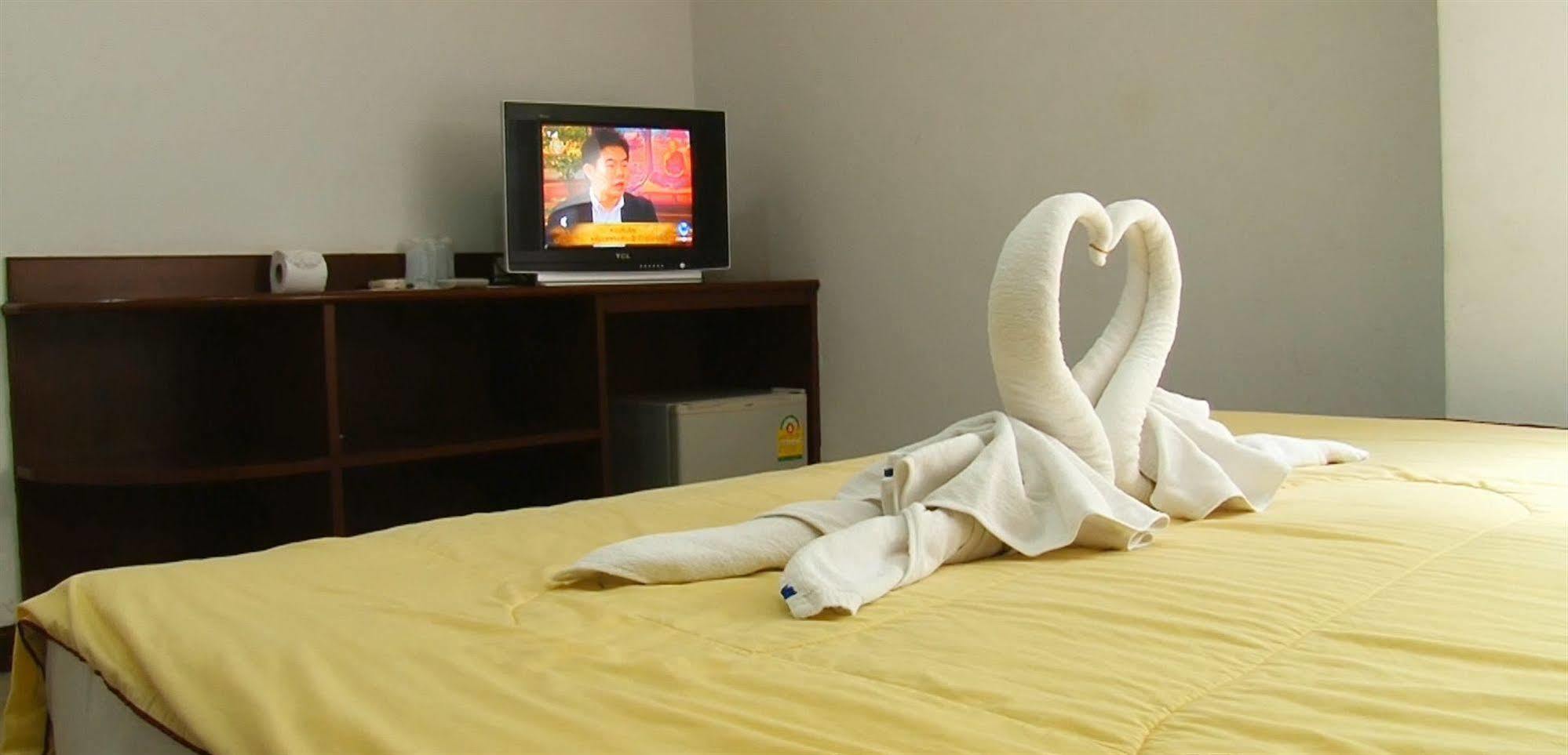 Sharaya Patong Hotel Zewnętrze zdjęcie